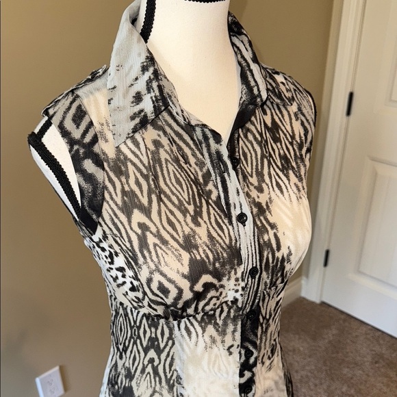 Reitmans Black and White Coordinated Skirt and Top Set Flowy Women's Size S/7 - Picture 4 of 16